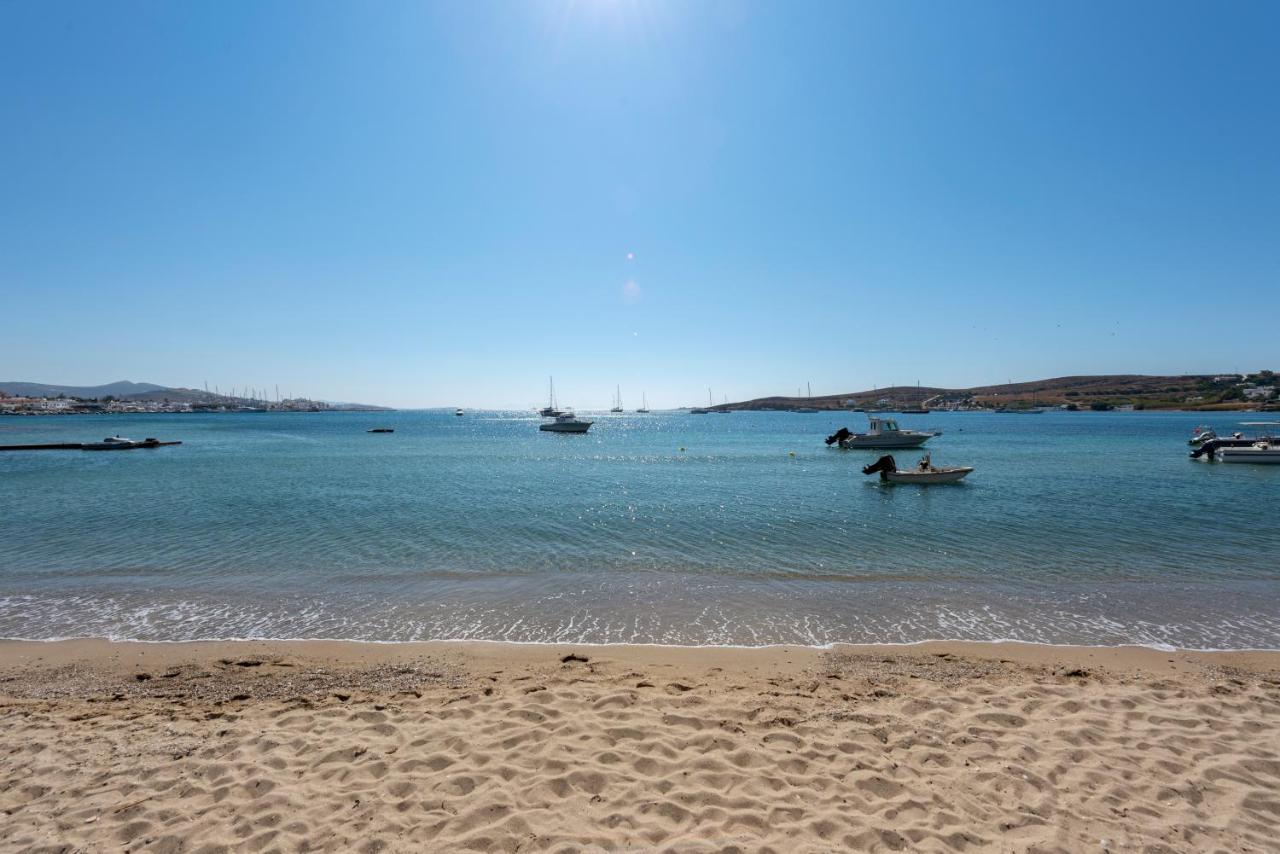 Irene Hotel - Beachfront パロス島 エクステリア 写真